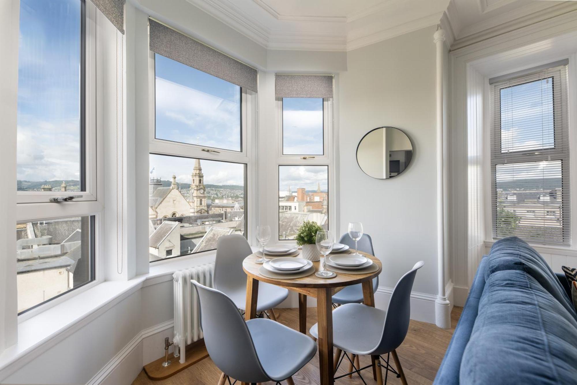 Glenmoriston Town House Apartments Inverness Eksteriør billede